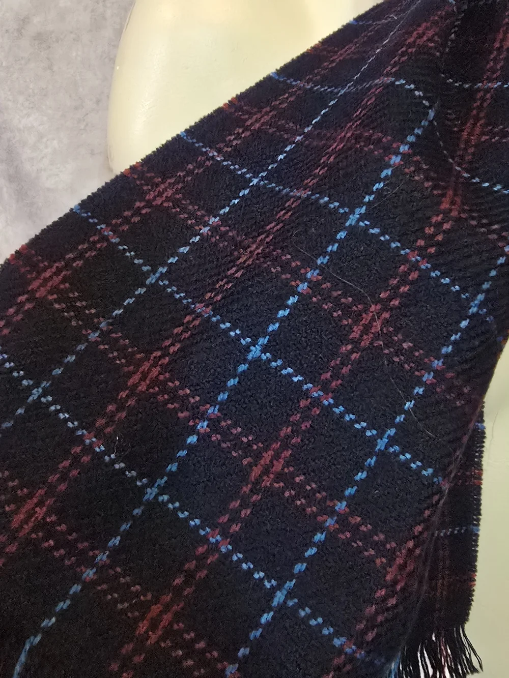 Men's Navy Plaid Fringe Scarf - Classic Winter Accessory